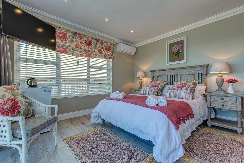 Marine Manor Hotel Mossel Bay Exterior photo