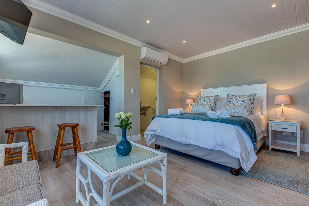Marine Manor Hotel Mossel Bay Exterior photo